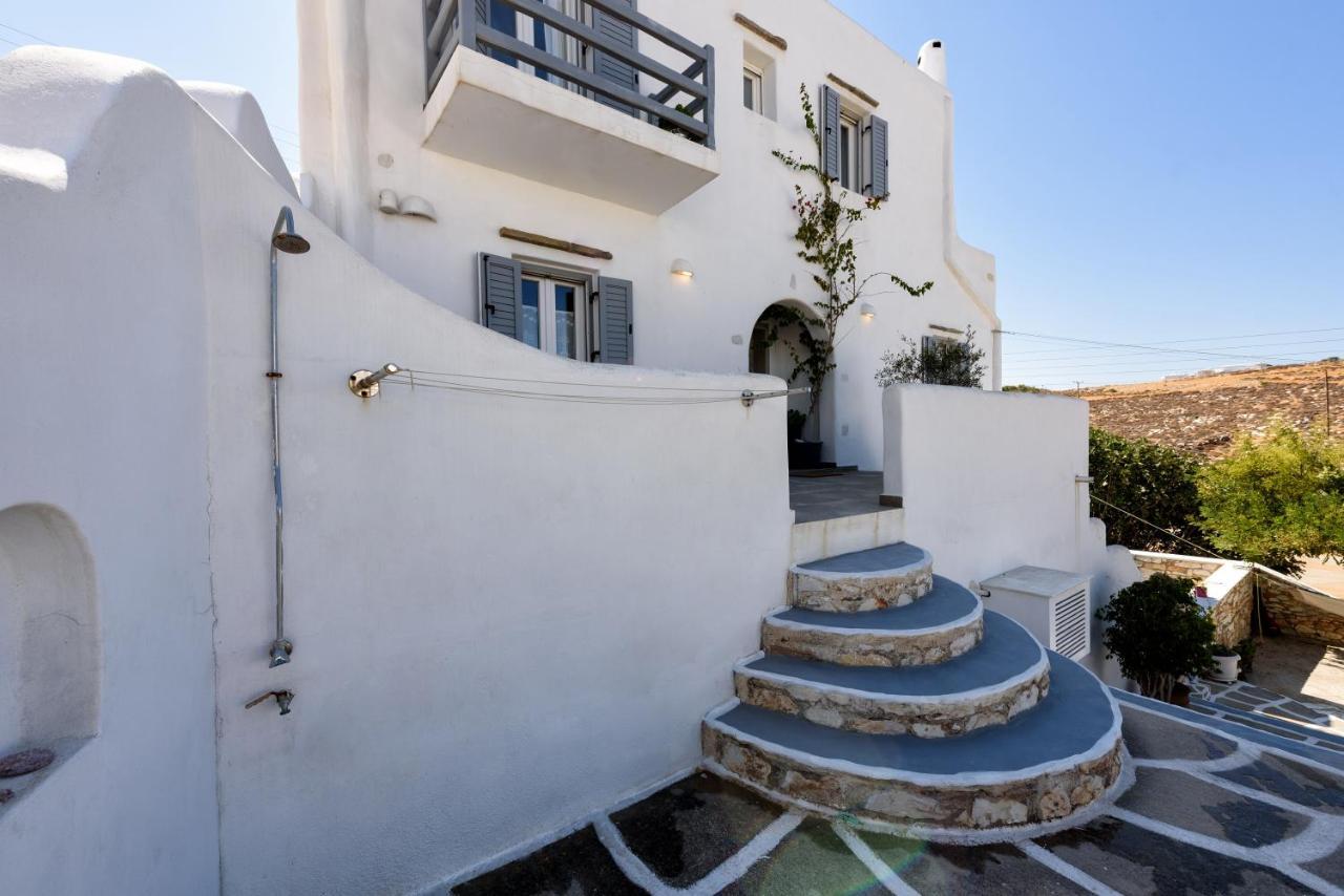 Hara'S Villa In Naousa , Paros Buitenkant foto