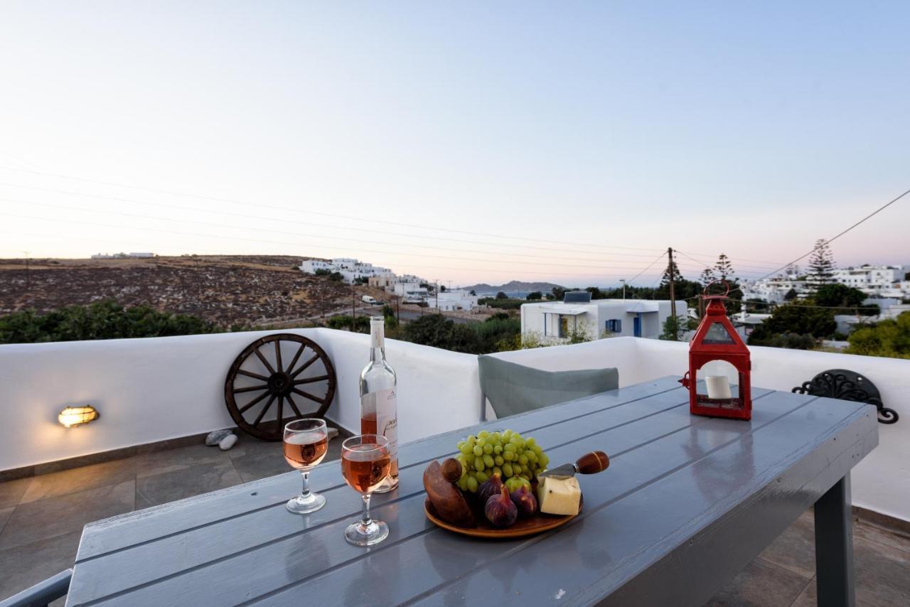 Hara'S Villa In Naousa , Paros Buitenkant foto