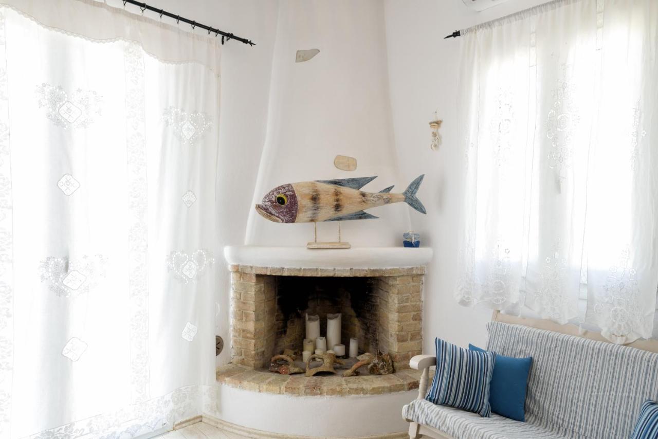Hara'S Villa In Naousa , Paros Buitenkant foto