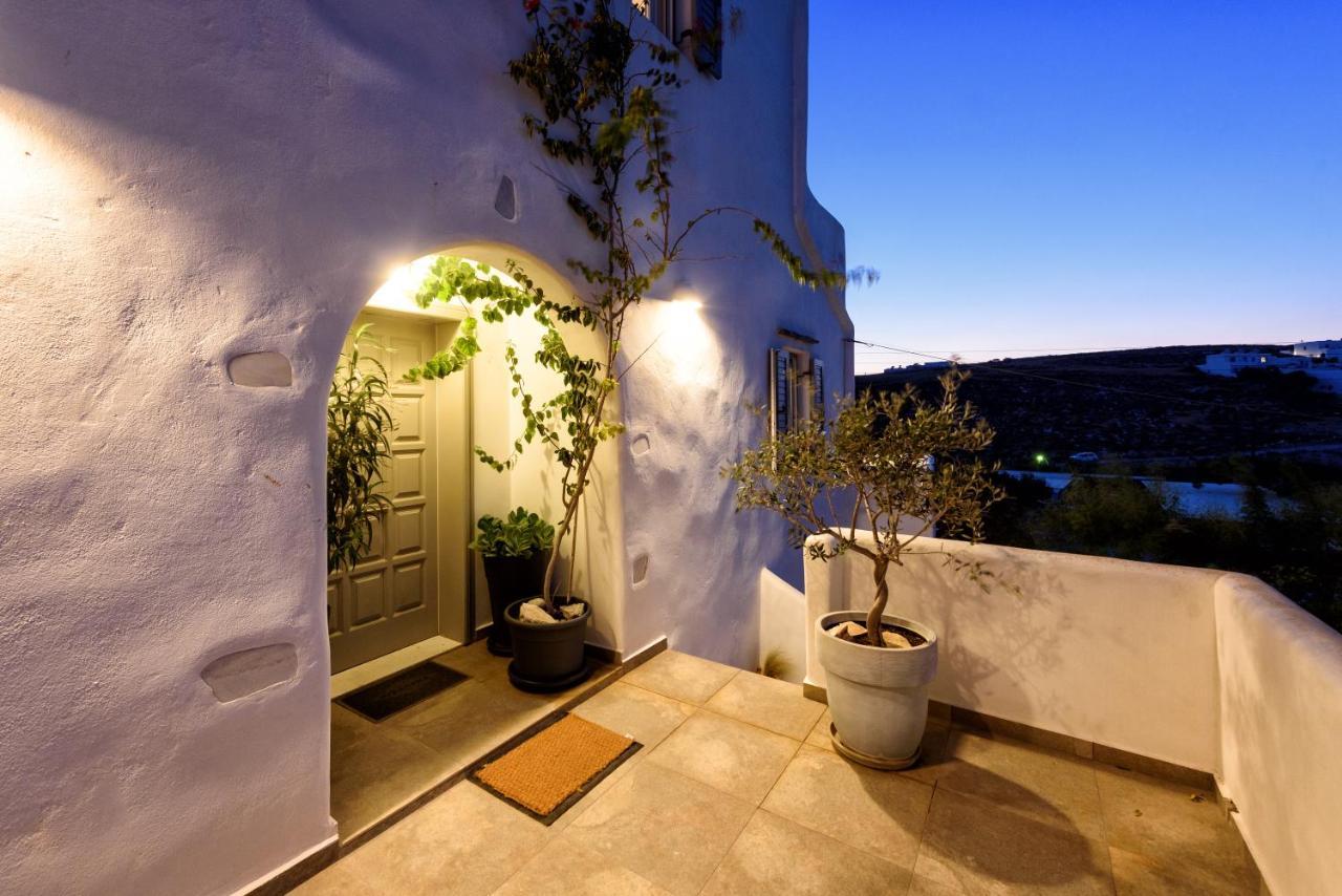 Hara'S Villa In Naousa , Paros Buitenkant foto